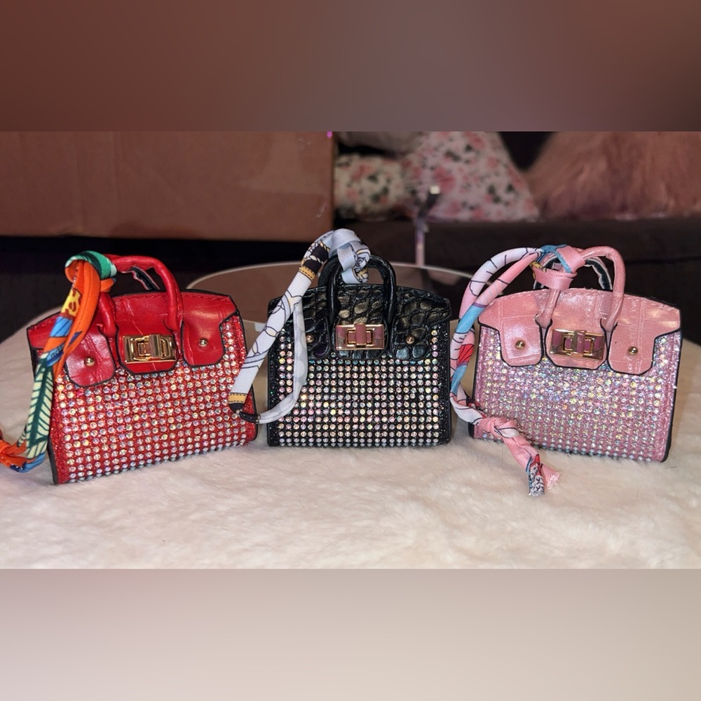Glamorous Rhinestone Mini Handbag Bag Charms- Red, Pink, Black ❤️🩷🖤 - Picture 13 of 16